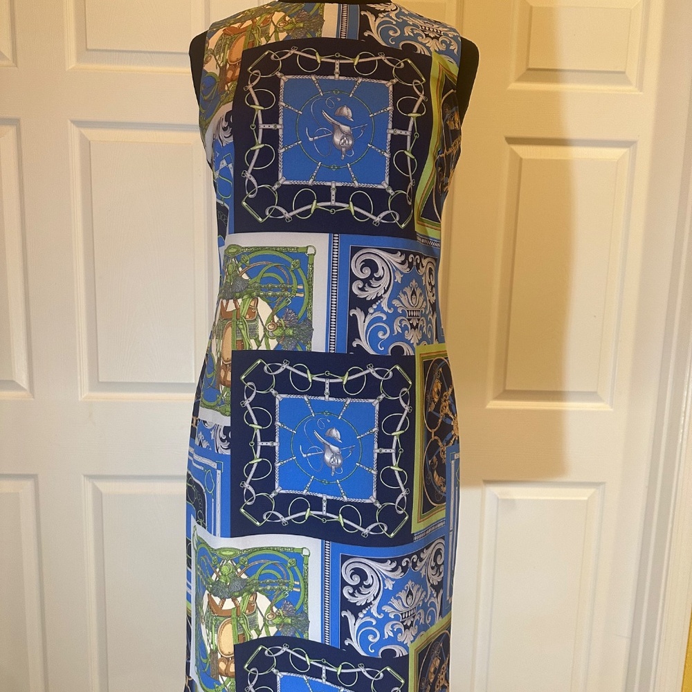 Dress - Picture 5 of 14